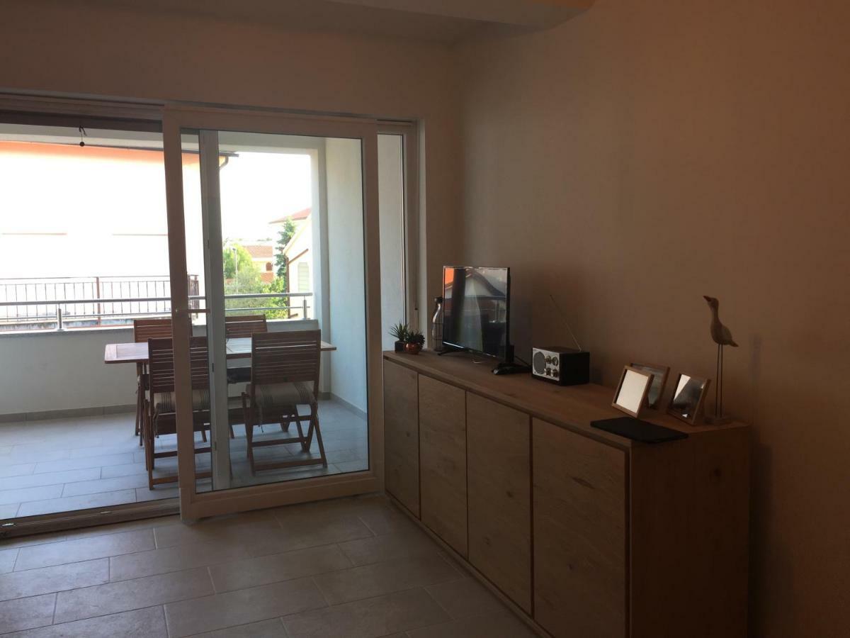 Apartman ميدولين المظهر الخارجي الصورة