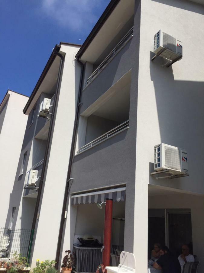 Apartman ميدولين المظهر الخارجي الصورة